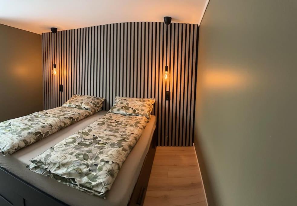 Familievennlig Apartment Tvedestrand Esterno foto